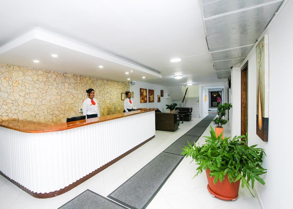 Hotel Portobelo Convention Center San Andrés Exteriör bild