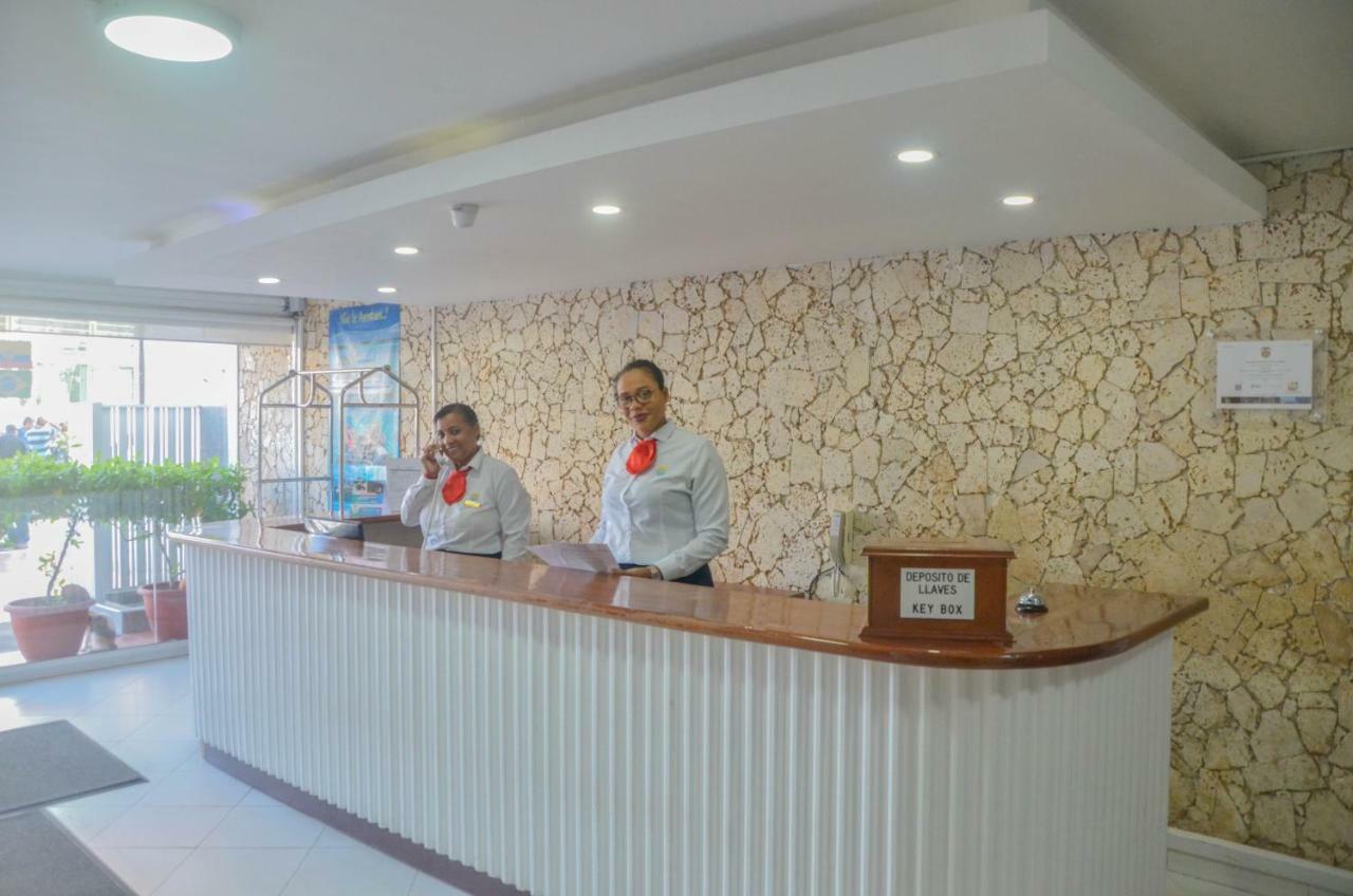Hotel Portobelo Convention Center San Andrés Exteriör bild